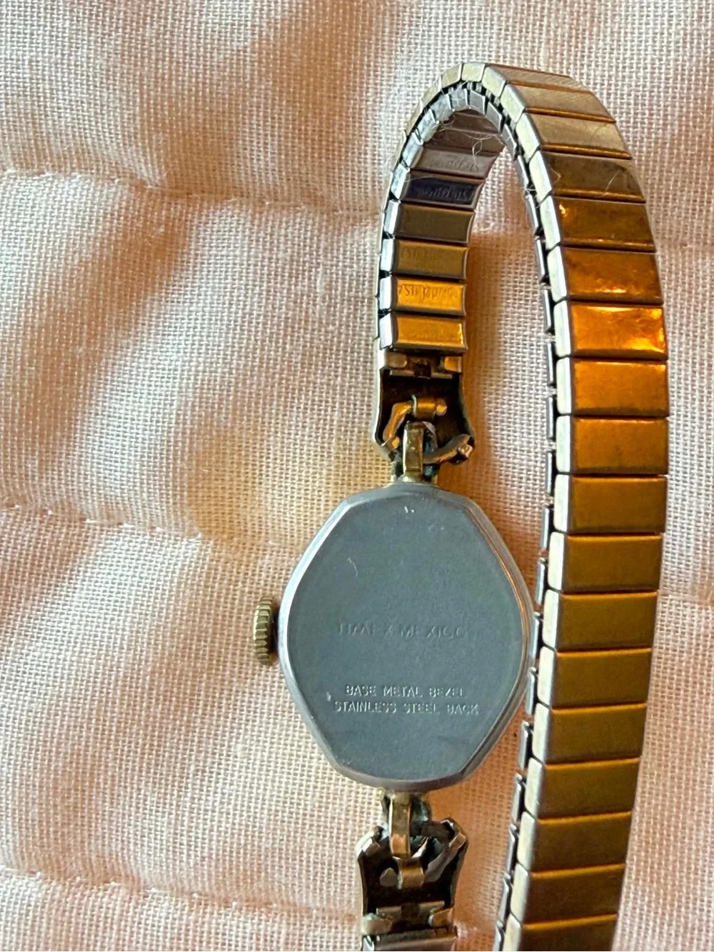 Timex Gold Tone Oval Ladies Watch with Champagne Dial ( Working )